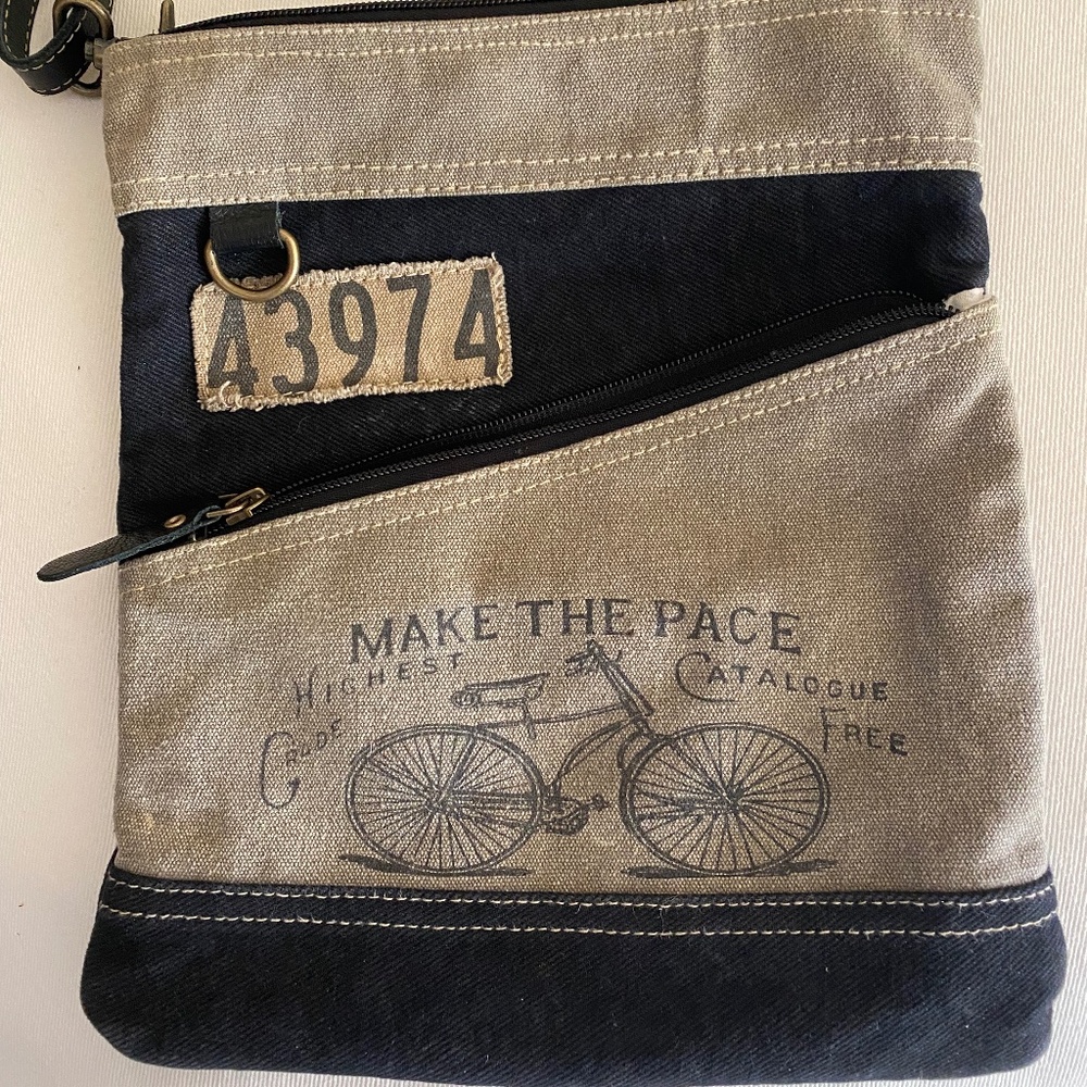 Myra Shoulder Bag